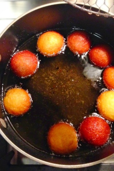 Easy Gulab Jamuns: Indian Donuts