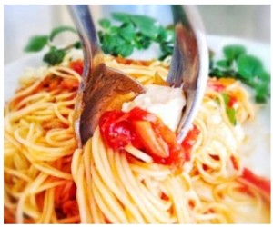 spicy marinara arrabbiatta sauce italian pasta