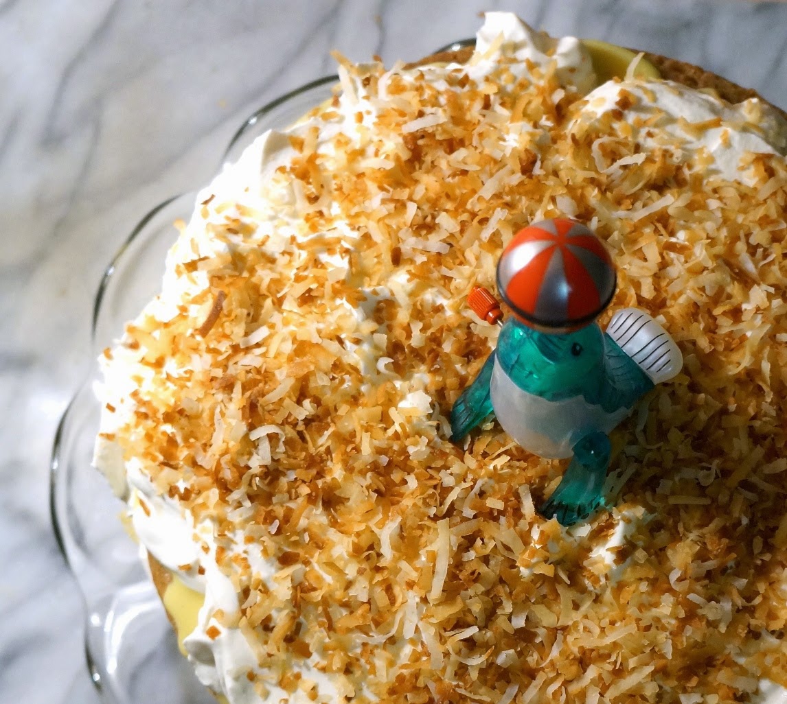 Easiest, Sexiest Cake in the World: A Bake Along Giveaway!
