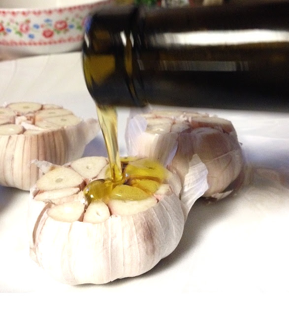 Chicken with 40 Cloves of Garlic