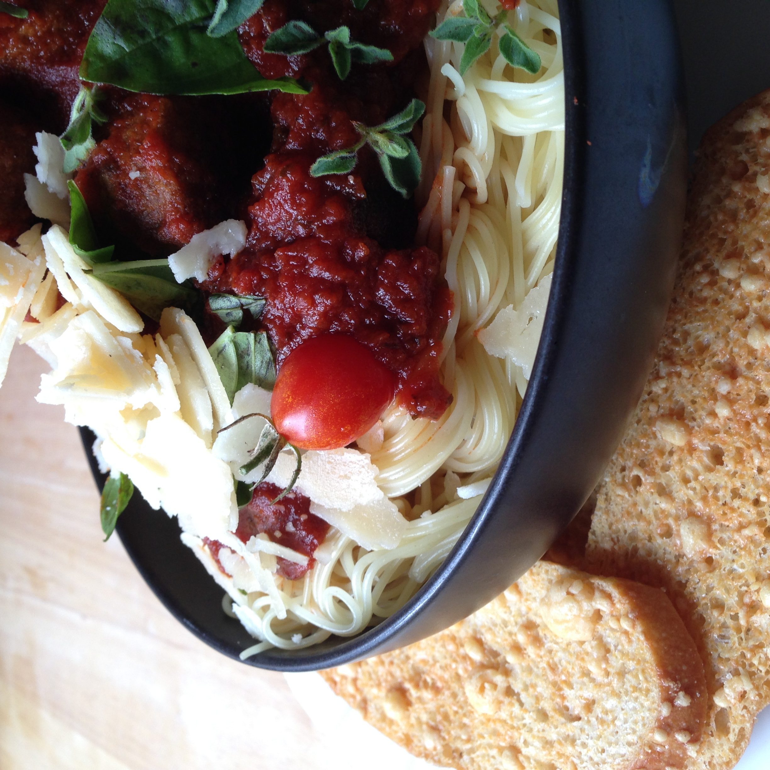 Spaghetti & Meatballs