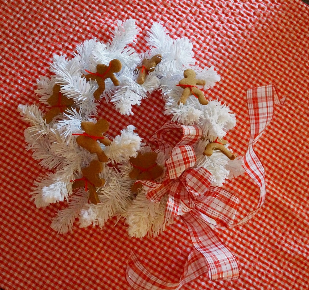 Gingerbread Ninja Wreath