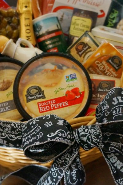 Easy Entertaining with Boar’s Head Hummus
