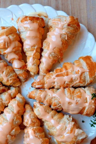 Cream-filled Puff Pastry Carrots