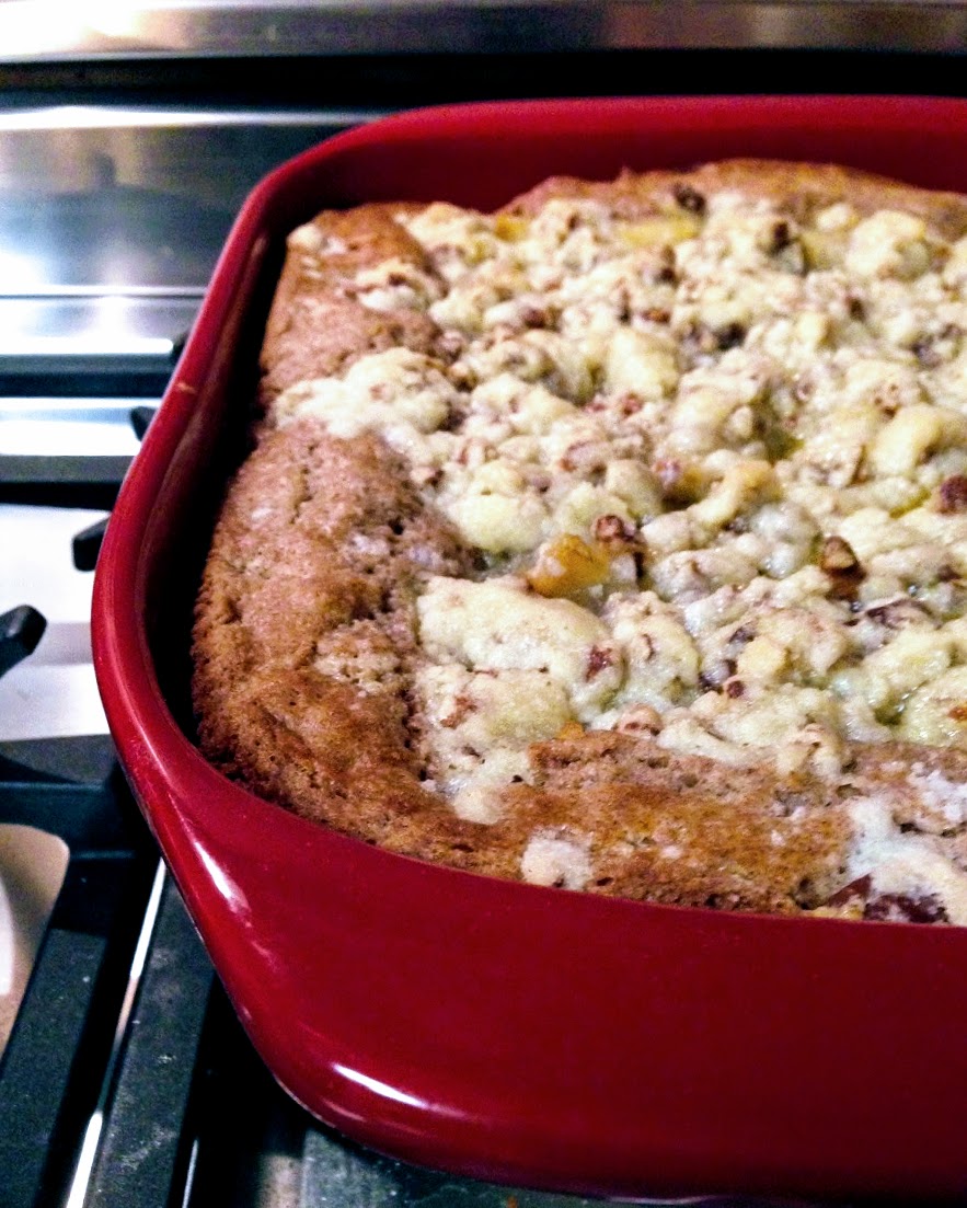 Mom's Apple Cake