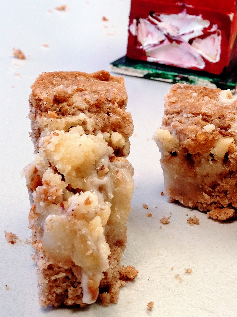 Mom's Apple Cake