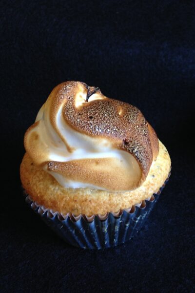 Lemon Poppyseed Cupcakes & Torched Meringue